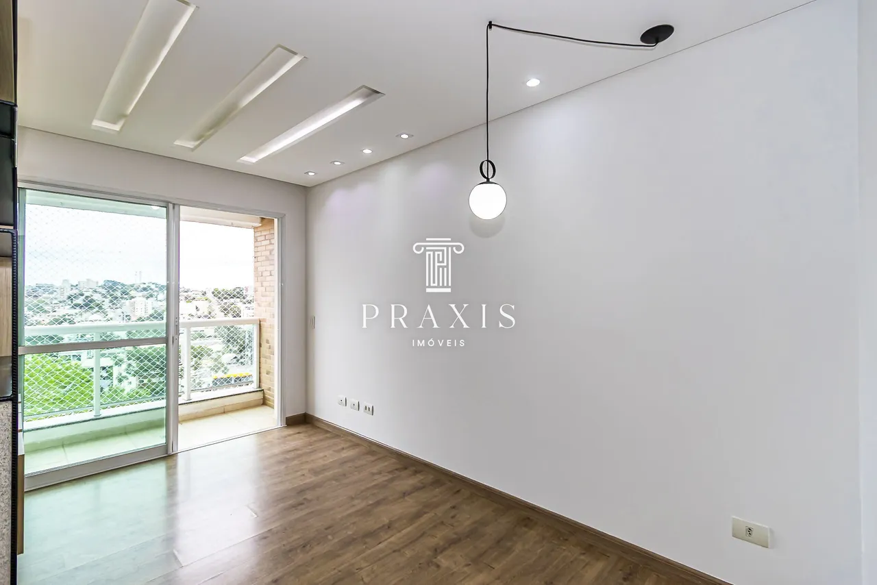 Wood or laminate floors in a 3-bedroom apartment, 66 m² — photo 14