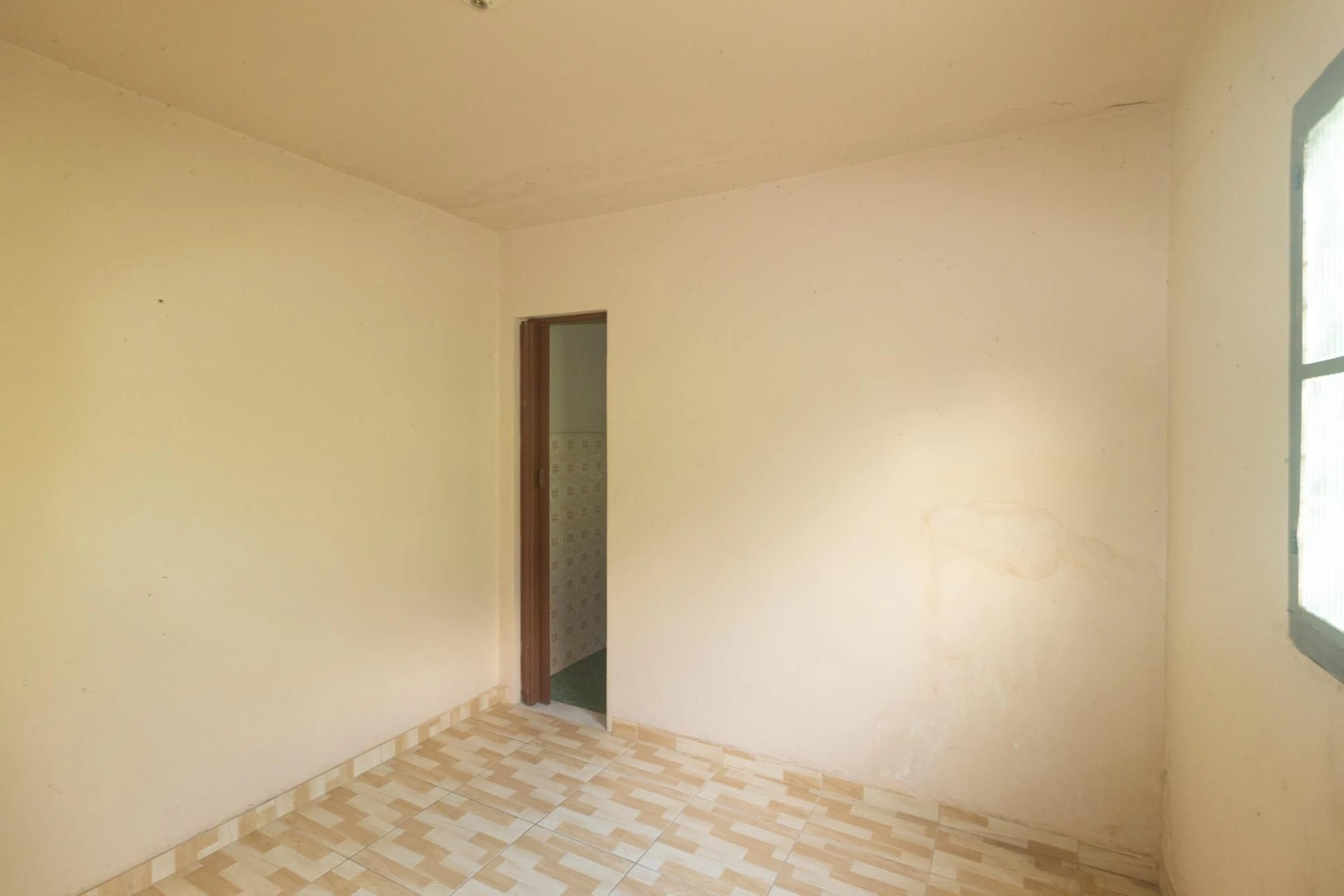 Unfurnished house with 2 bedrooms and 1 parking space — photo 6