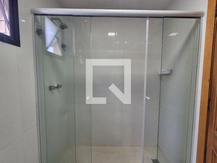 Furnished apartment, 180 m², with a glass-enclosed balcony — photo 24