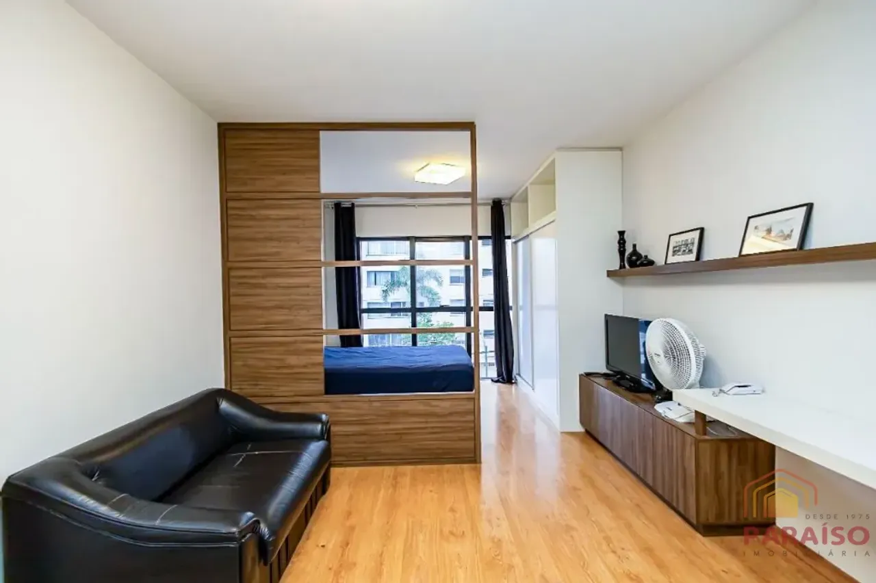 Studio with 1 bedroom, 1 bathroom and a 34 m² compact kitchen — photo 2