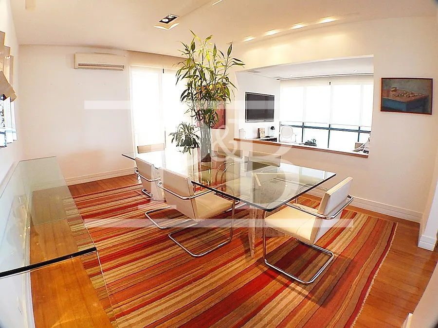 3-bedroom apartment with open-plan kitchen, 270 m² — photo 12