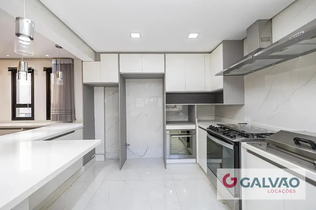 Apartamento mobiliado com 5 quartos e cozinha integrada — photo 10