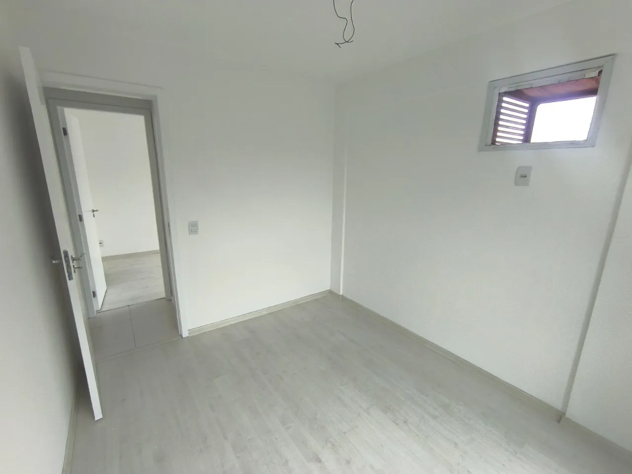 3-bedroom apartment with a closed kitchen and 2 parking spaces — photo 17