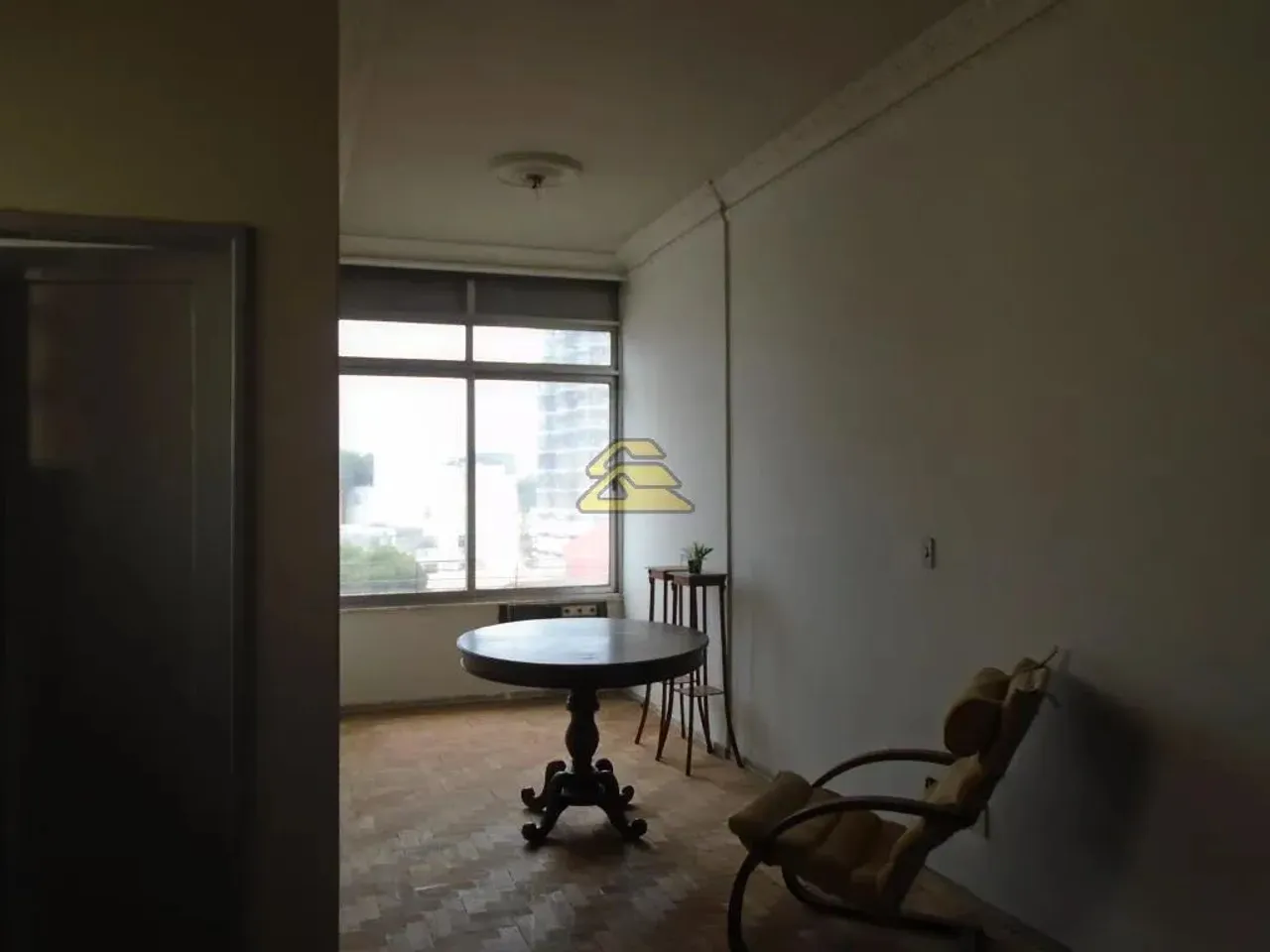 Apartamento de 2 quartos com cozinha separada e fogão a gás — photo 3