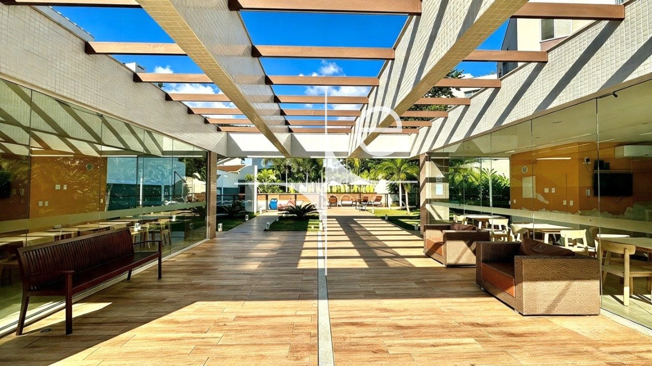 Mountain view in a 2-bedroom apartment, 76 m² — photo 23