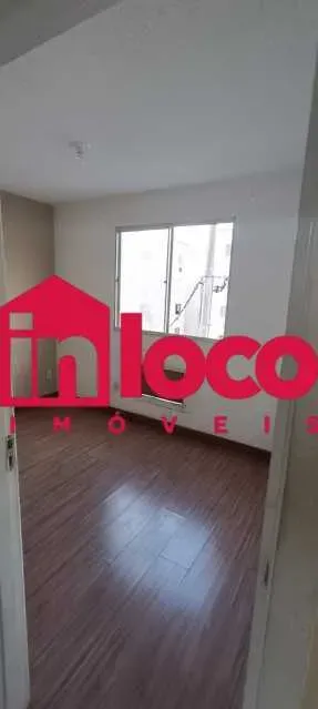 Wood or laminate floors in a 2-bedroom apartment, 40 m² — photo 6