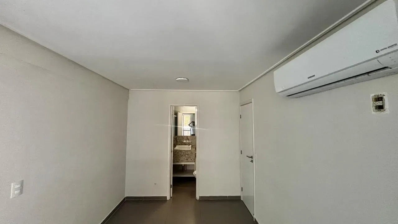 Квартира з 2 спальнями та пральною машиною — photo 8
