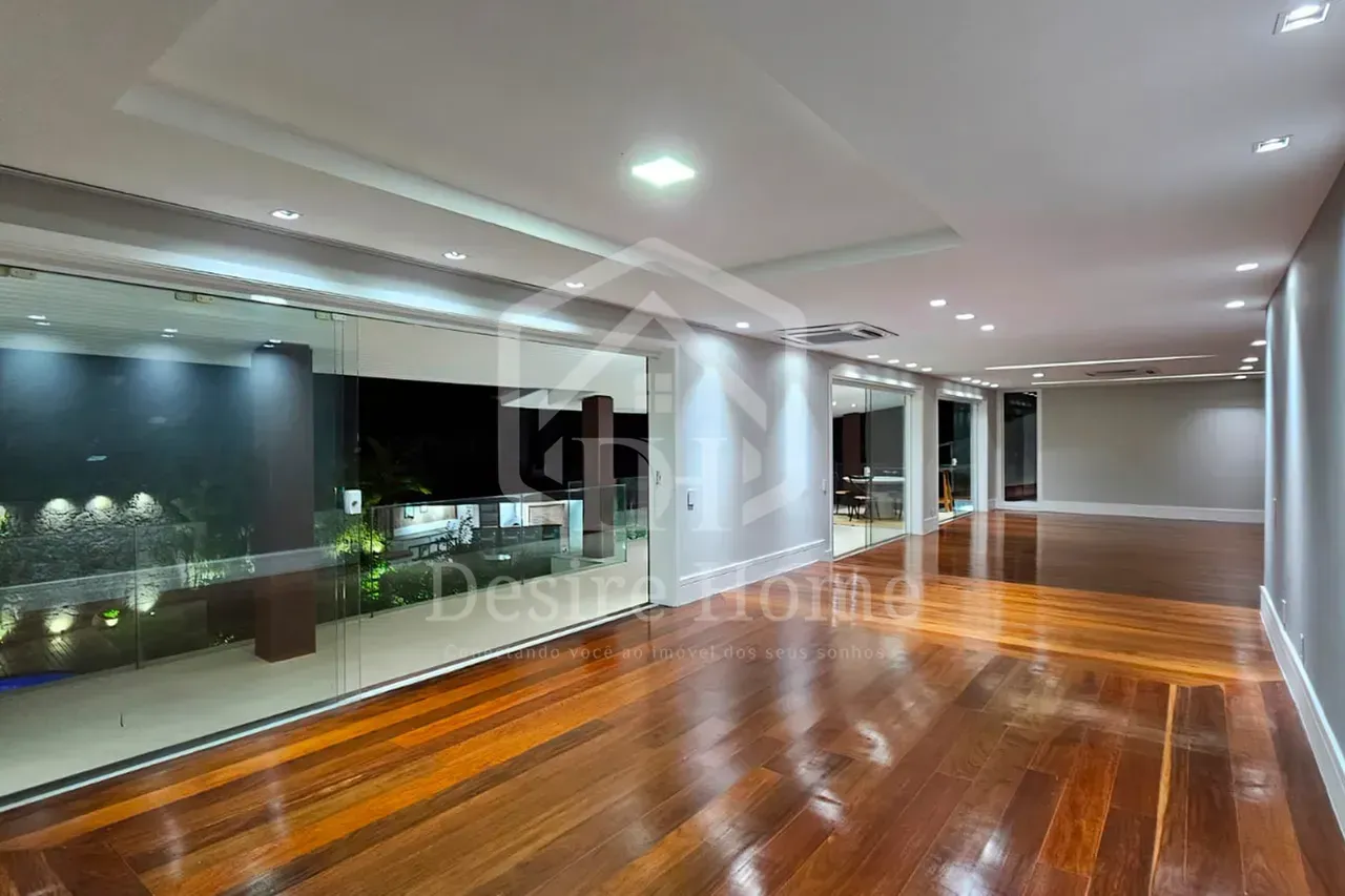 Casa com 4 quartos e 5 banheiros, cozinha a gás — photo 20