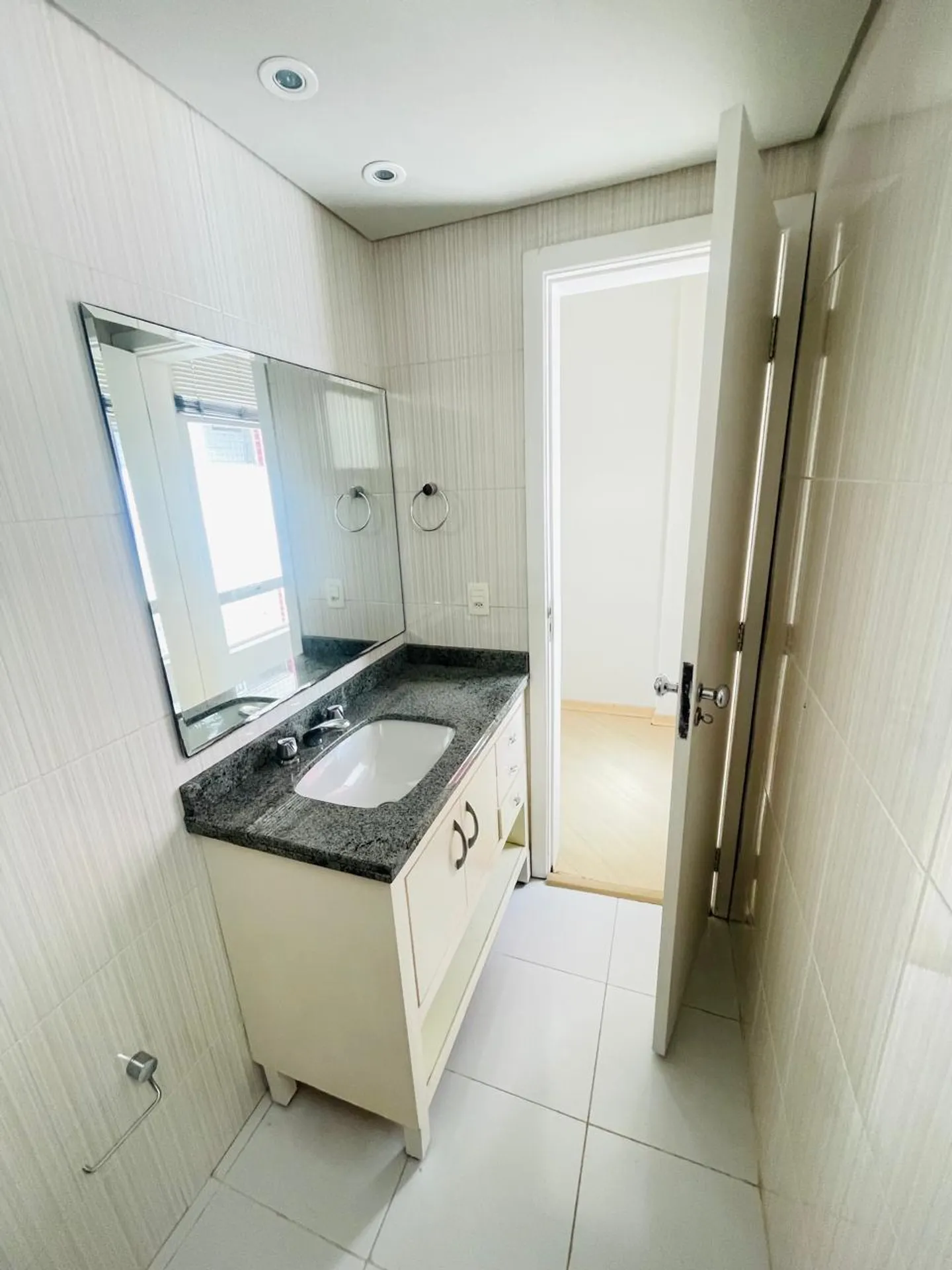 2 quartos e closet: apartamento de 96 m² — photo 19