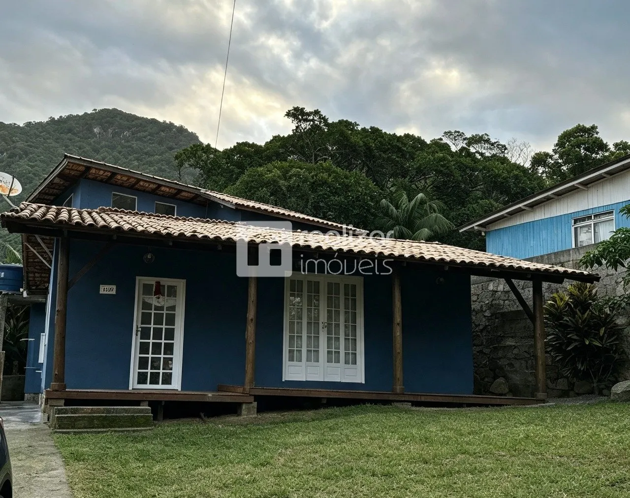 5-bedroom house with a mountain view in Florianópolis — photo 10