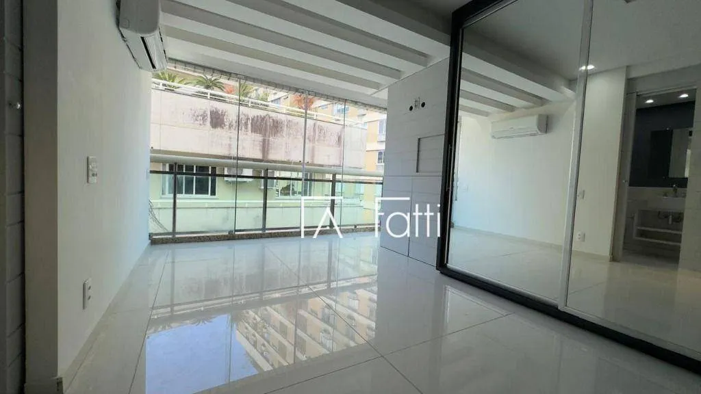 Apartamento sem mobília com 3 dormitórios, 3 banheiros — photo 16