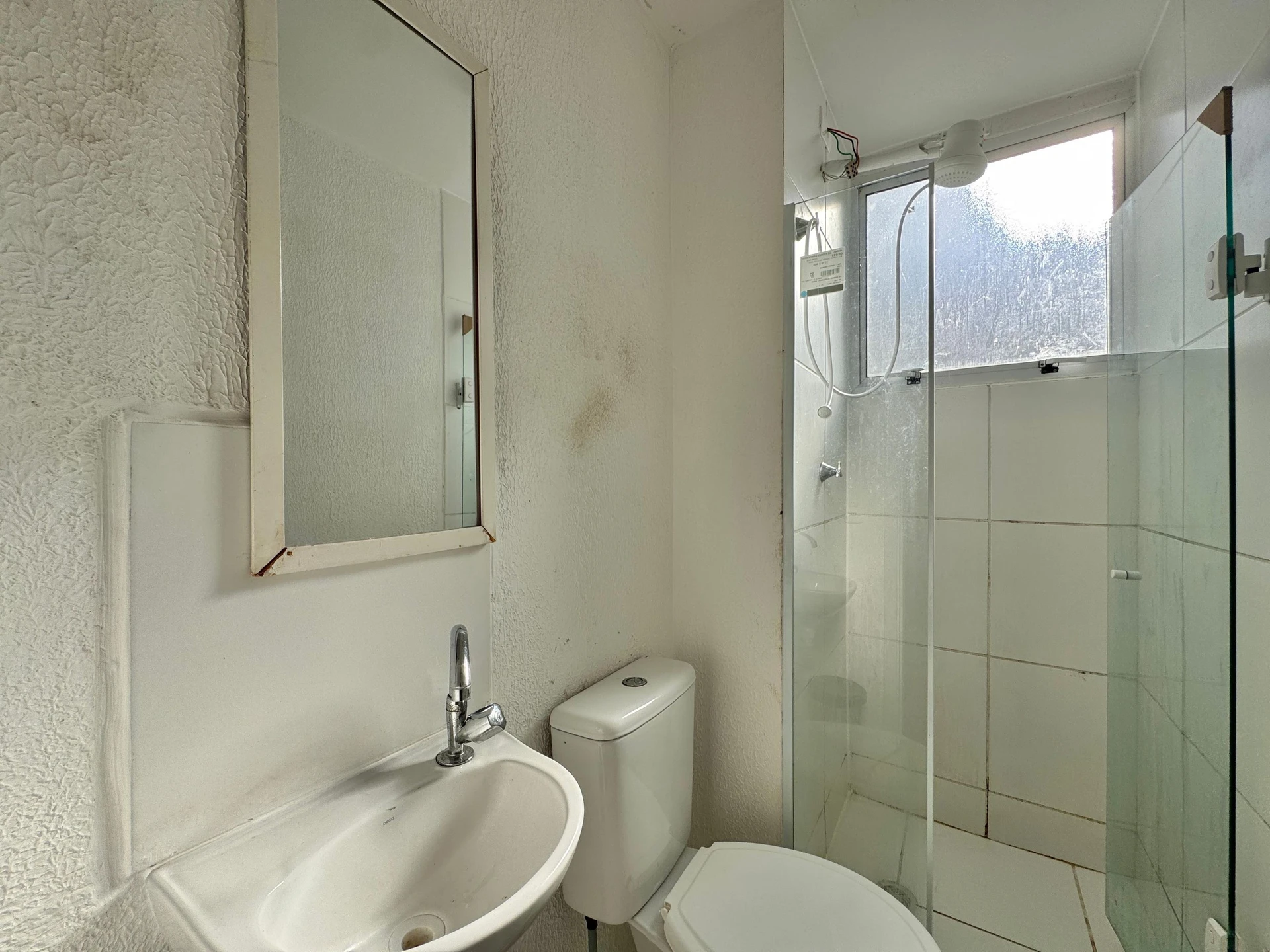 Furnished 2-bedroom apartment with 1 bathroom — photo 30