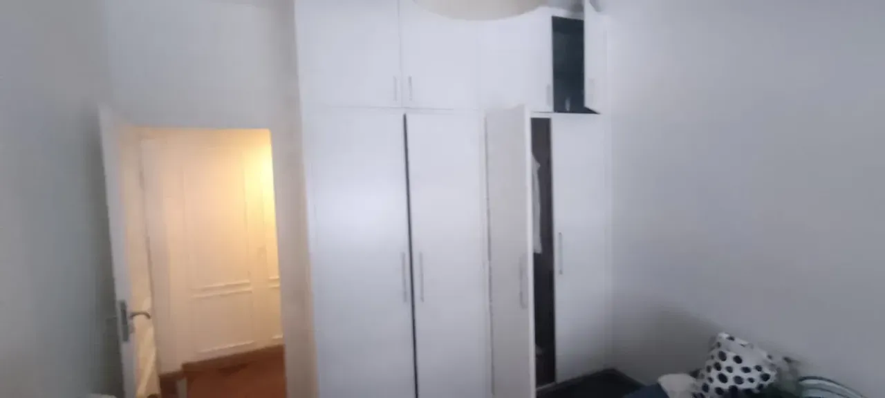 Apartamento mobiliado, 240 m², com janelas do piso ao teto — photo 40
