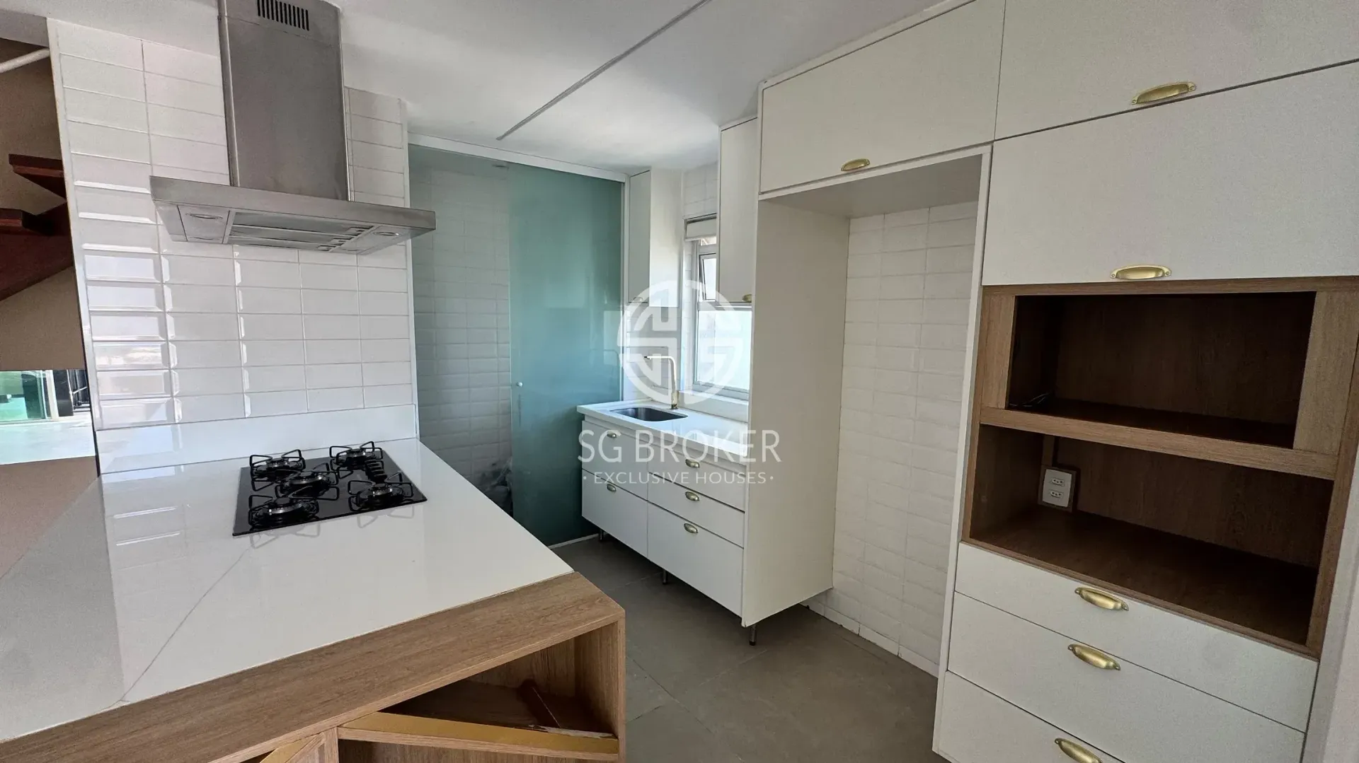 Apartment, 124 m², with a grill on the balcony — photo 25