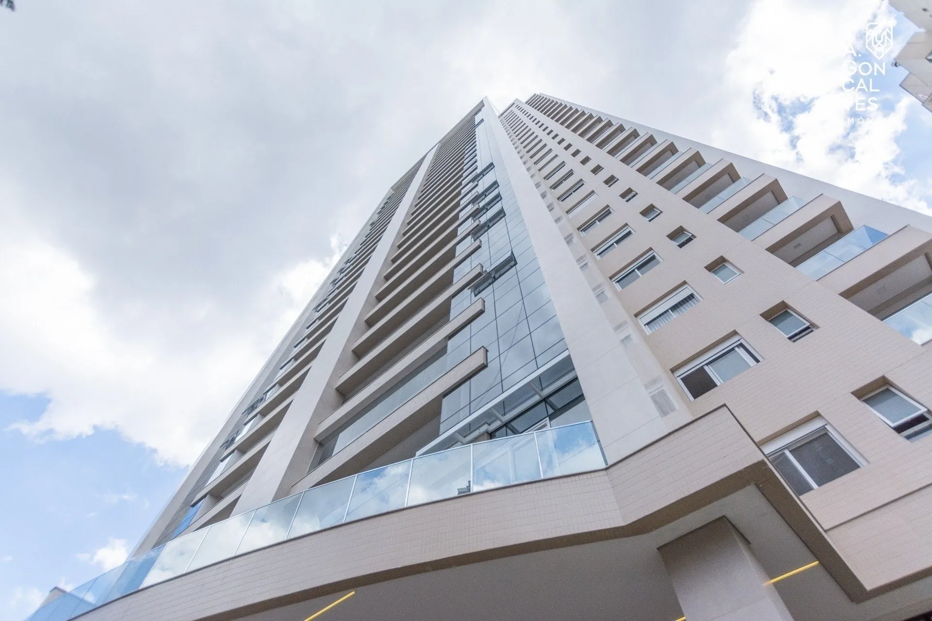 Мебльована квартира 260 м² з 4 спальнями з власними ваннами — photo 82
