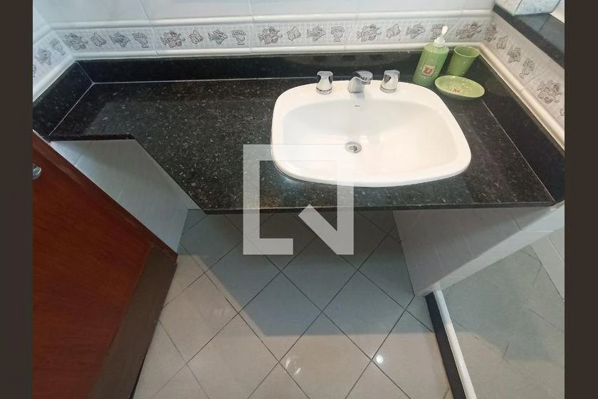 Furnished 2-bedroom en-suite apartment with 2 parking, 70 m² — photo 31