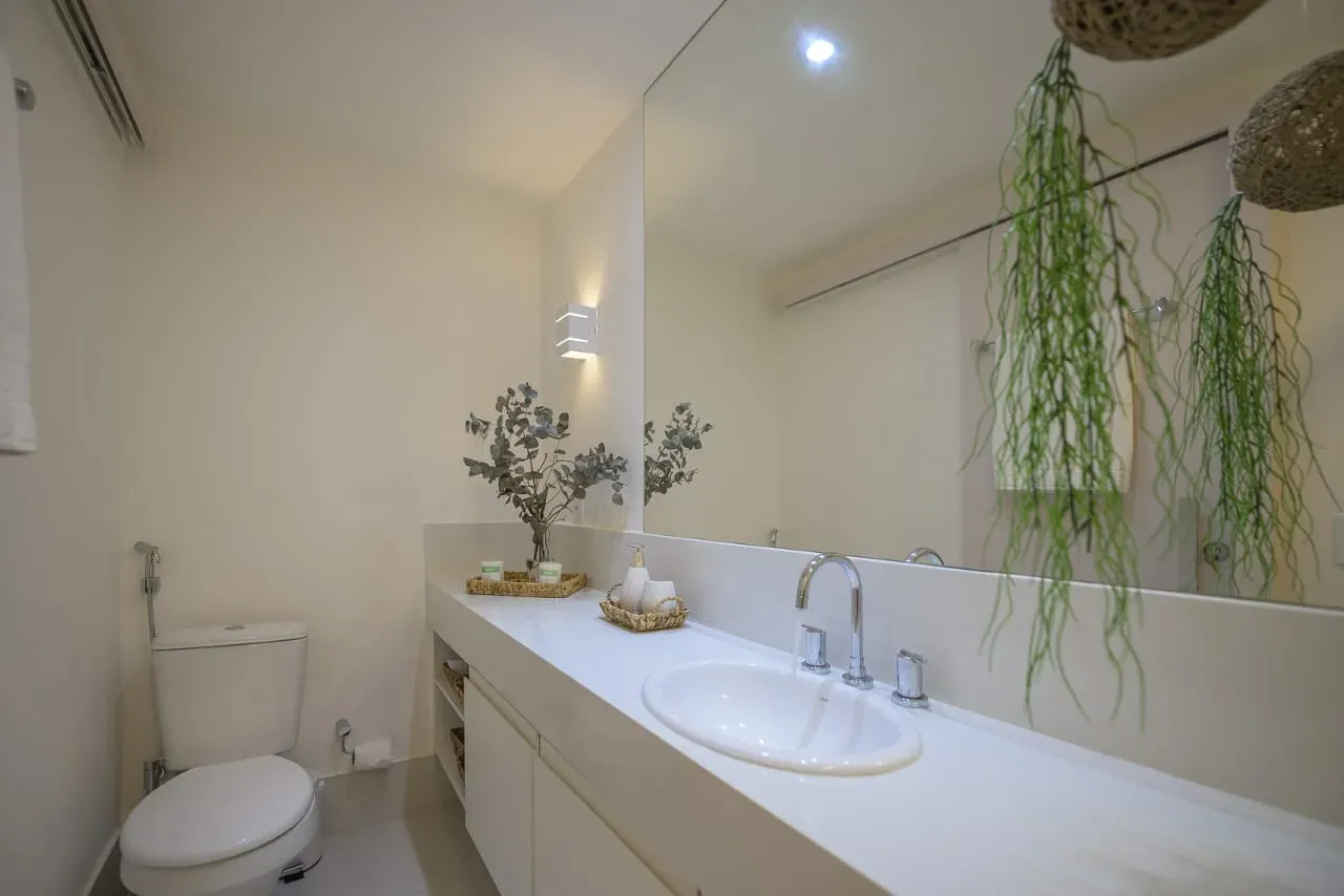 Unfurnished apartment with 4 bedrooms and 260 m² — photo 16