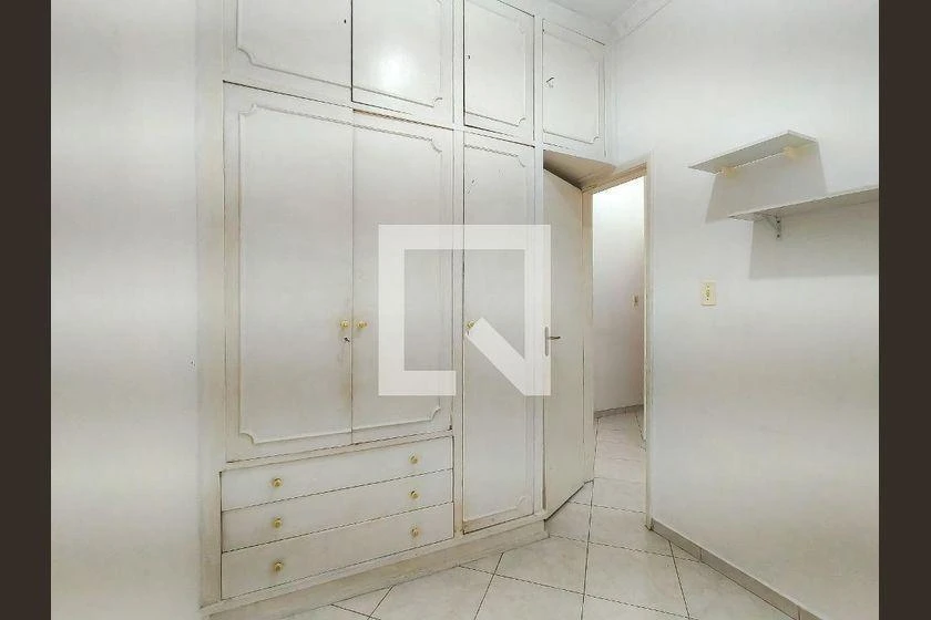 Home office in a 2-bedroom apartment, 68 m² — photo 7
