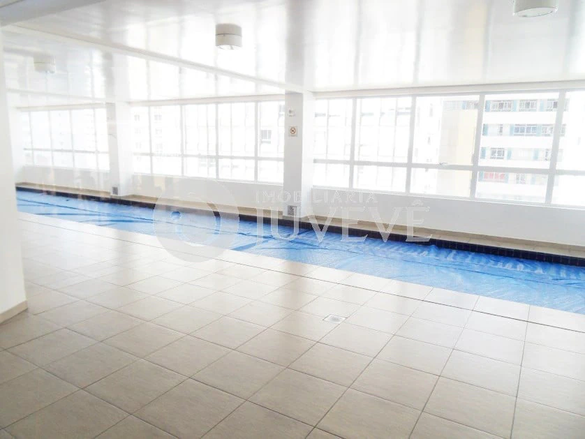 One-bedroom apartment in a building with a sauna — photo 19