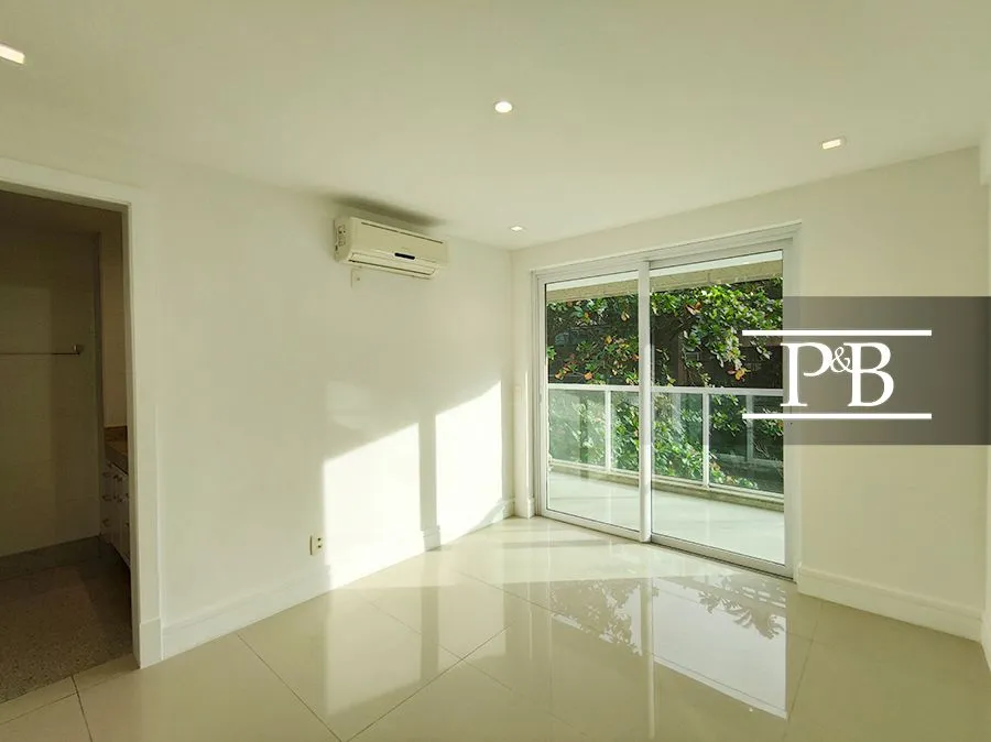 4-bedroom apartment, 289 m² — photo 13