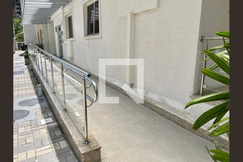 Apartamento mobiliado com 2 quartos e varanda — photo 32