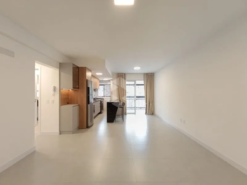 Квартира 80 м² с мебелью и встроенным грилем на балконе