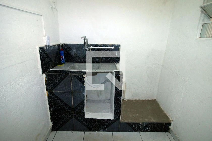 Rental house with 3 bedrooms and a balcony