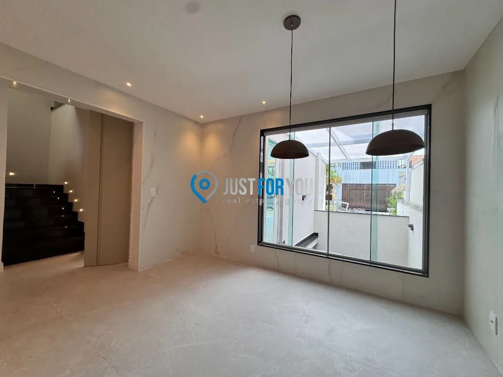 4-bedroom house with a jacuzzi in Rio de Janeiro — photo 15
