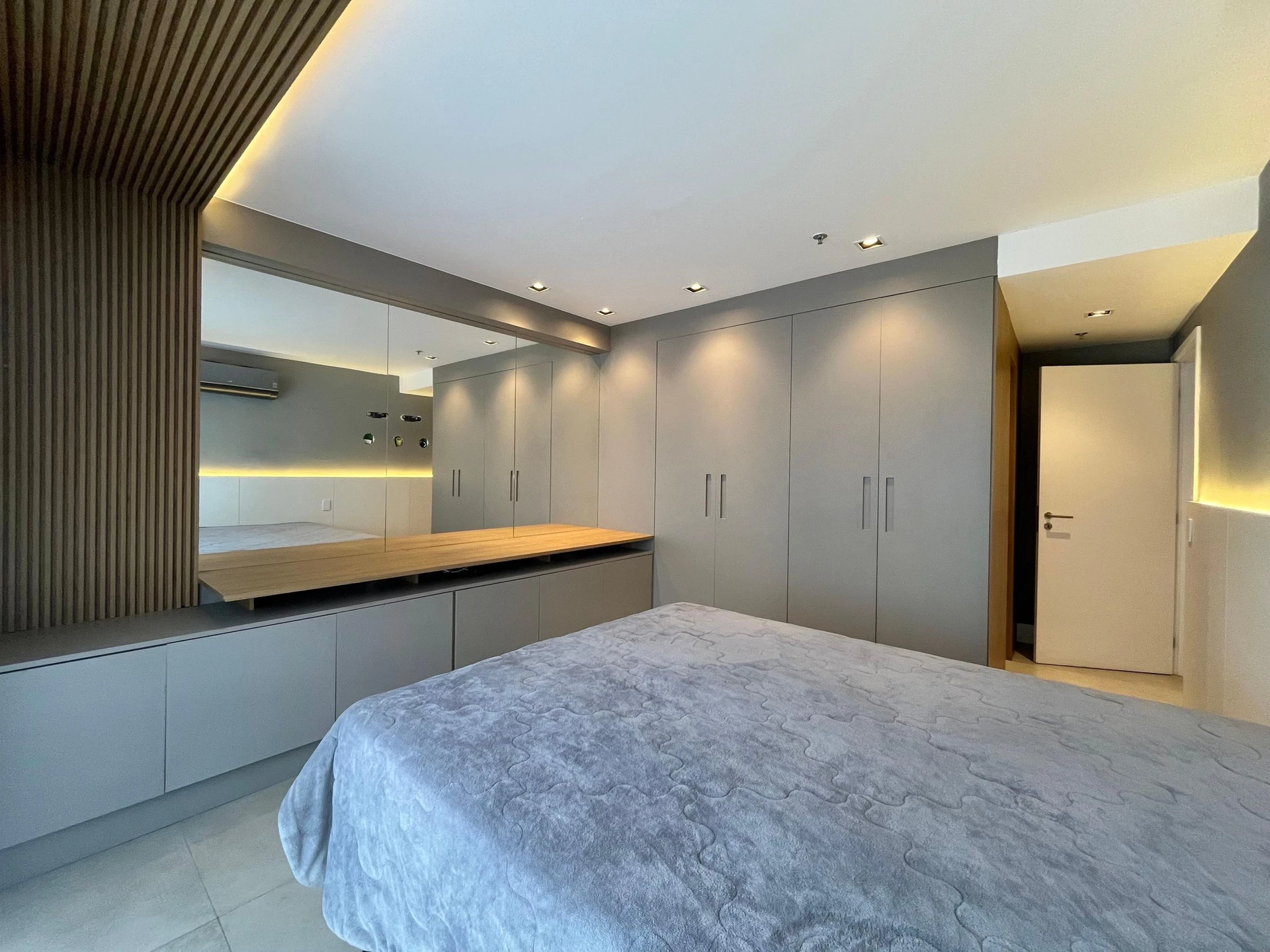 Furnished apartment, 72 m², with a washing machine — photo 17