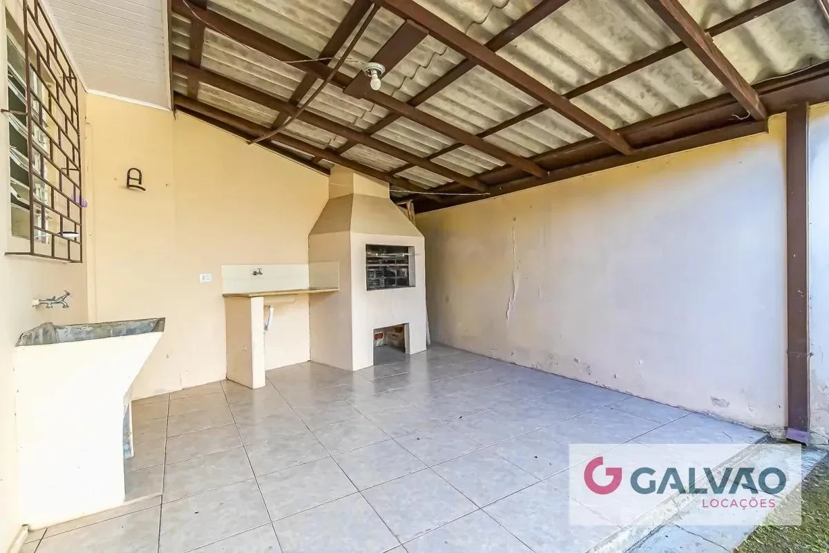 House with a separate kitchen and 5 bedrooms, 224 m² — photo 23