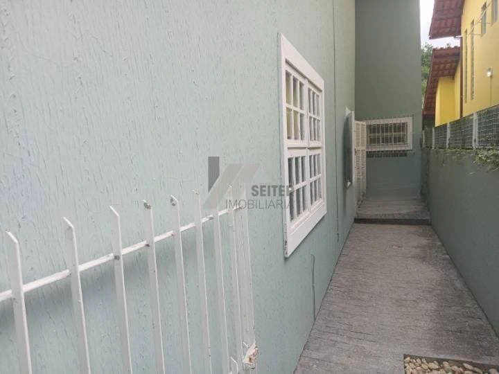 3-bedroom house with a private pool in Florianópolis — photo 27