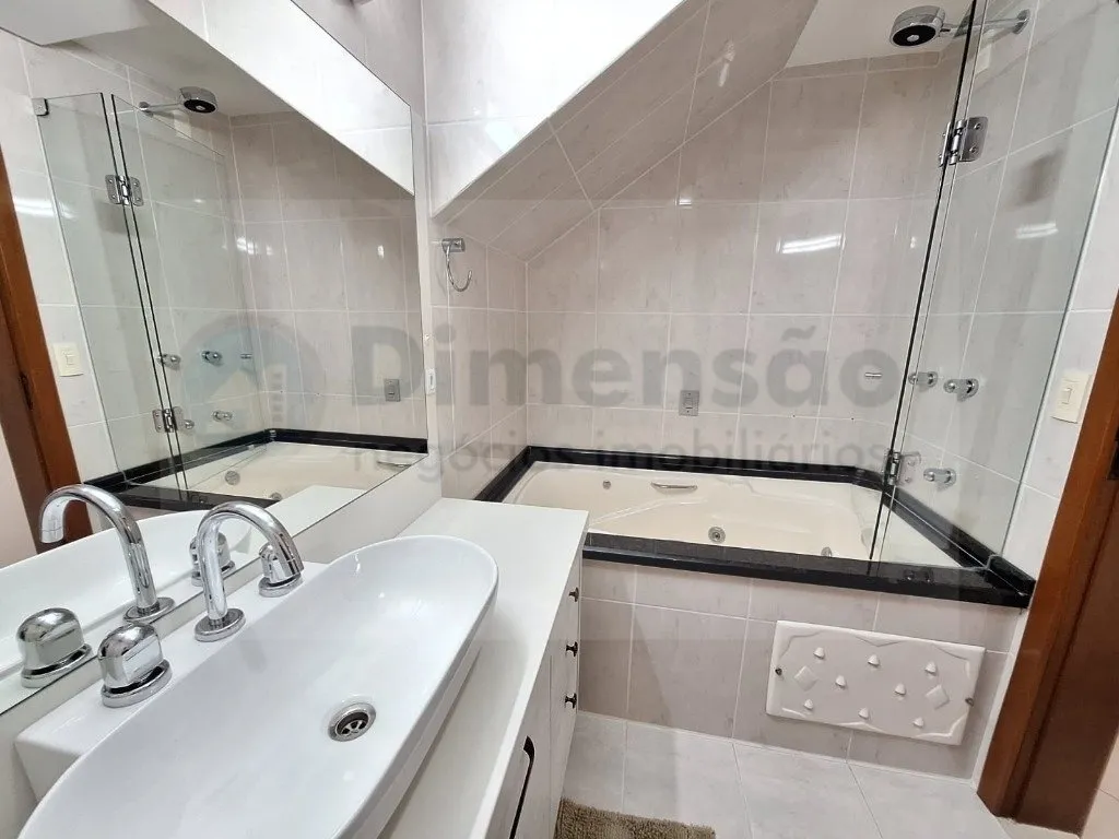 Мебльована квартира 298 м² з 3 спальнями та 3 паркомісцями — photo 16