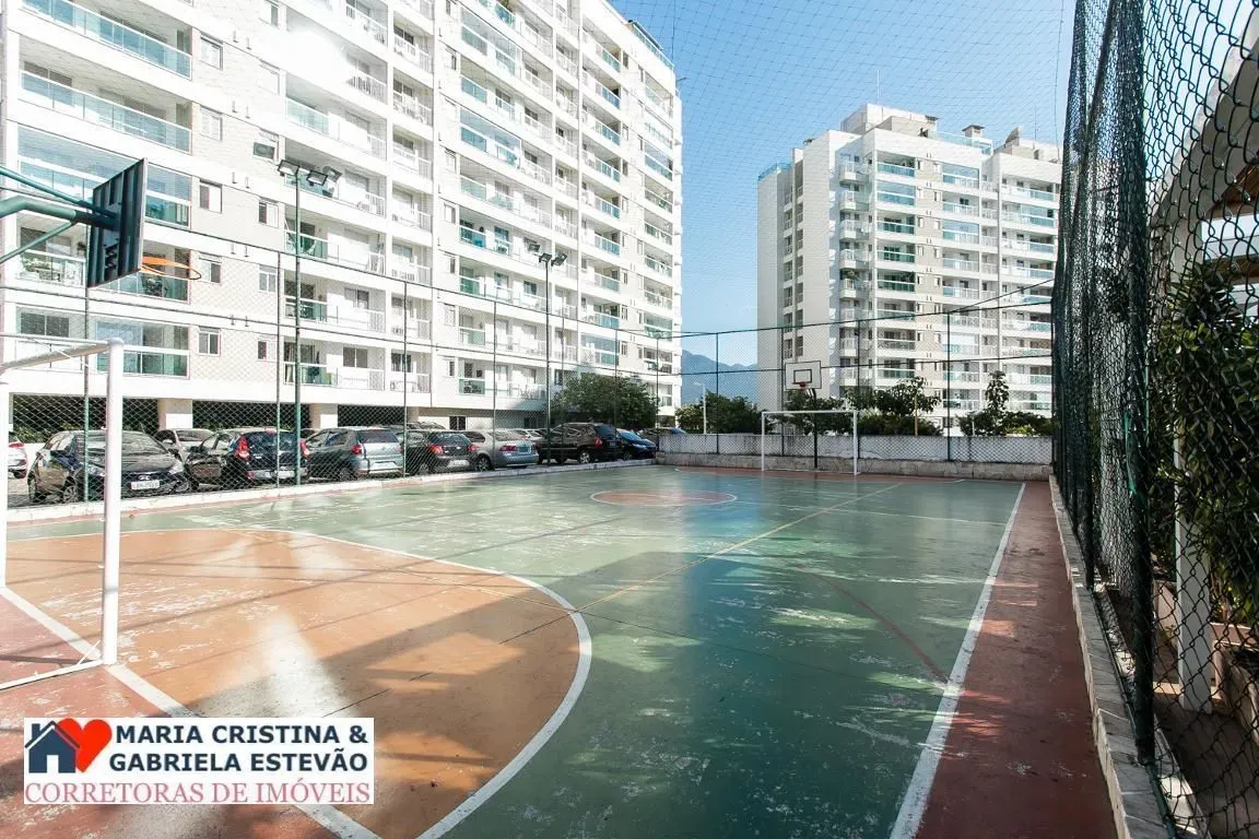 Glass-enclosed balcony in a 3-bedroom apartment, 84 m² — photo 21