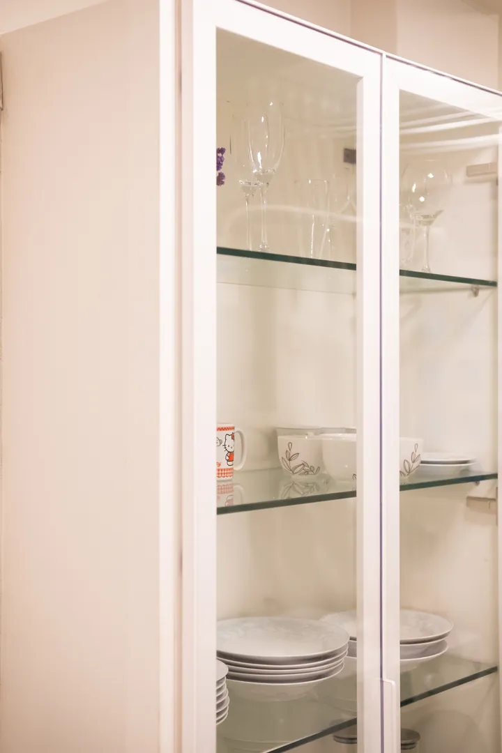 Furnished 55 m² apartment with open-plan gas kitchen — photo 7