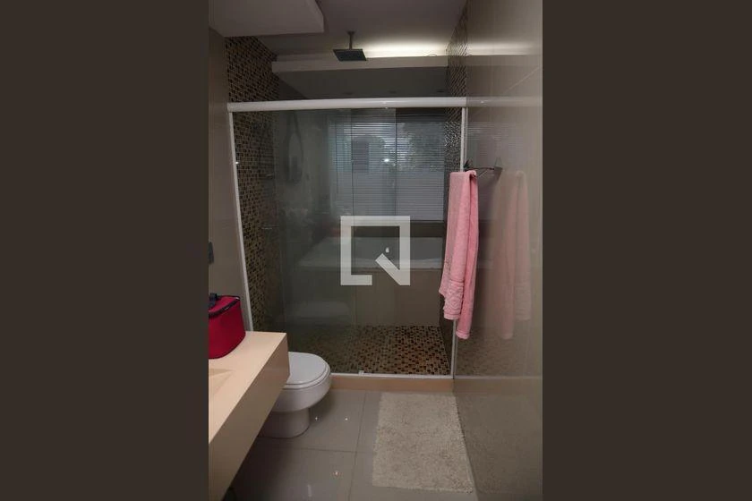 Furnished 525 m² house with 3 en-suites and gas kitchen — photo 42