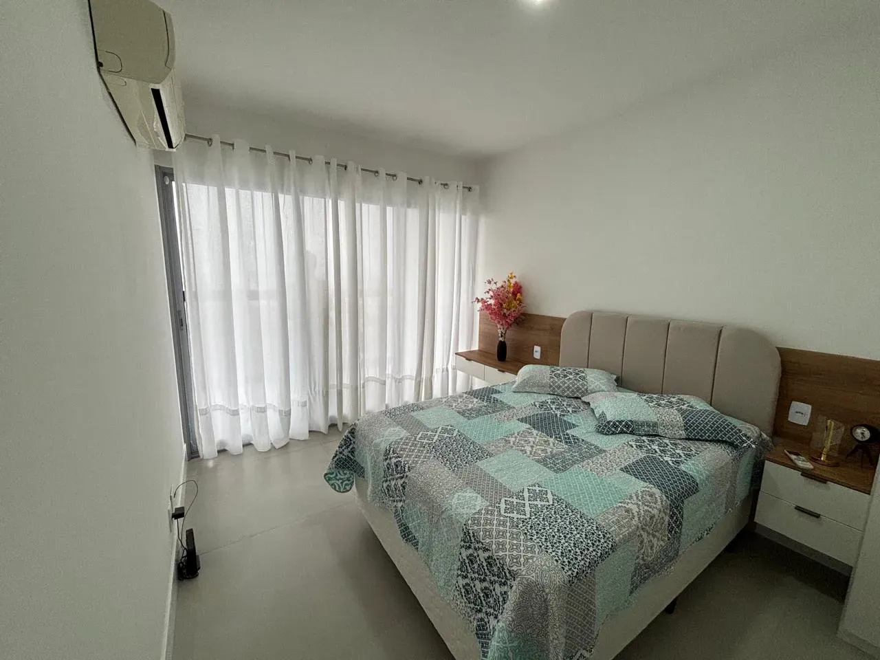 Квартира 83 м² з панорамними вікнами та заскленим балконом — photo 7