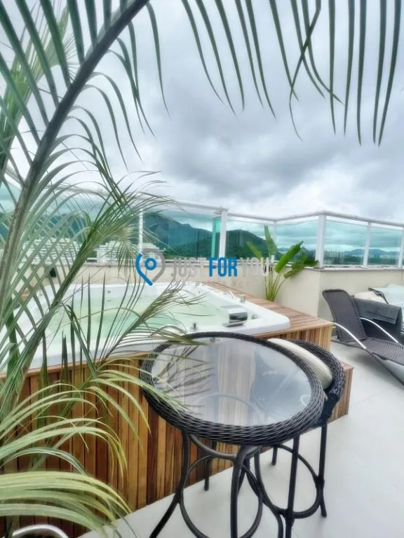 3-bedroom duplex with 4 bathrooms and 189 m² — photo 5