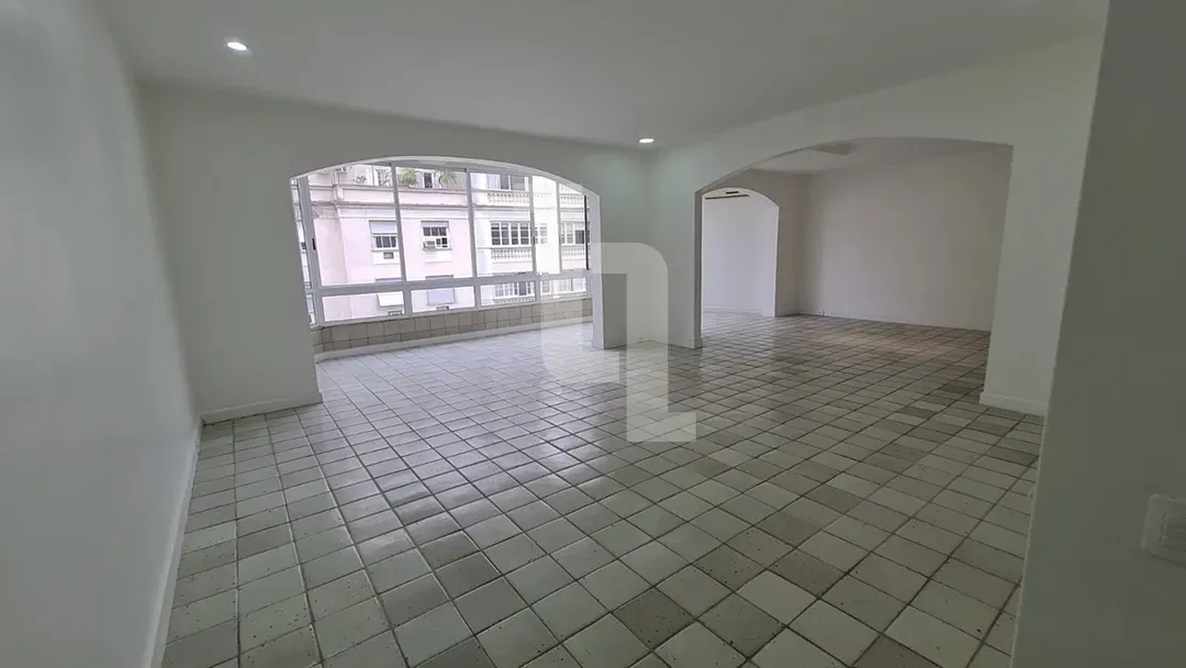 Apartamento de 3 quartos com vista para a água — photo 16