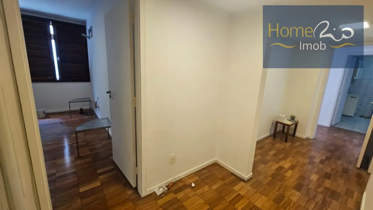 Furnished apartment, 155 m², with floor-to-ceiling windows — photo 38
