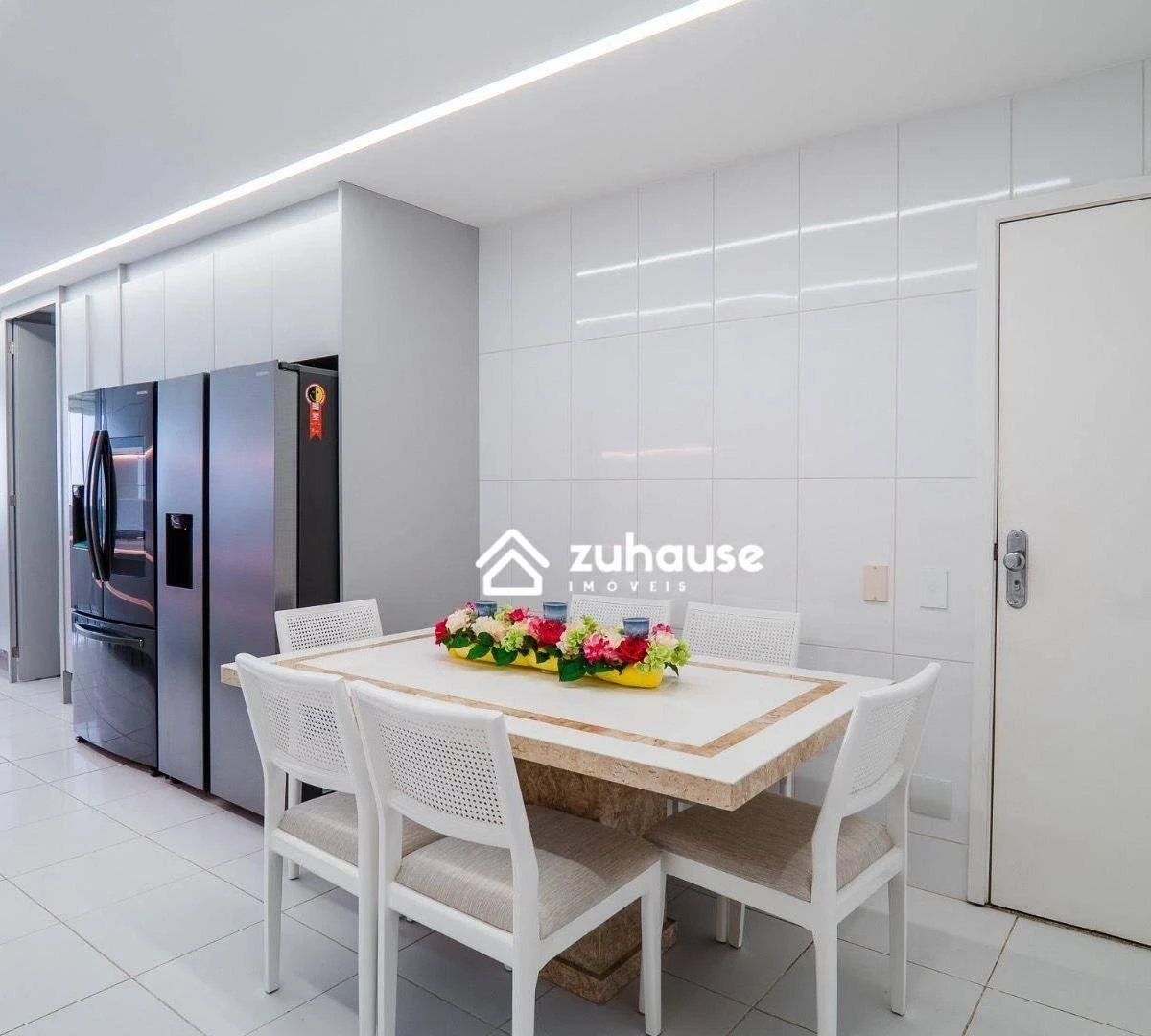 Duplex furnished penthouse 600 m² with 4 en-suite and parking — photo 14