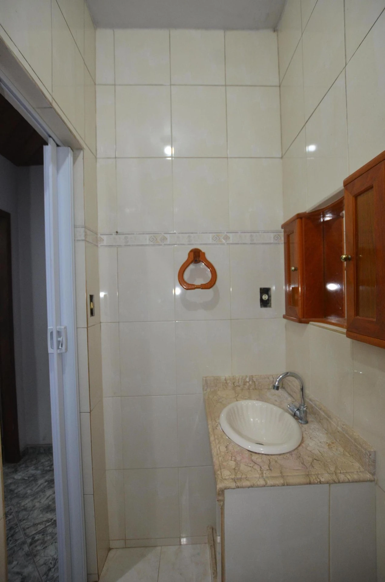 3-bedroom house with a bathtub in Rio de Janeiro — photo 28