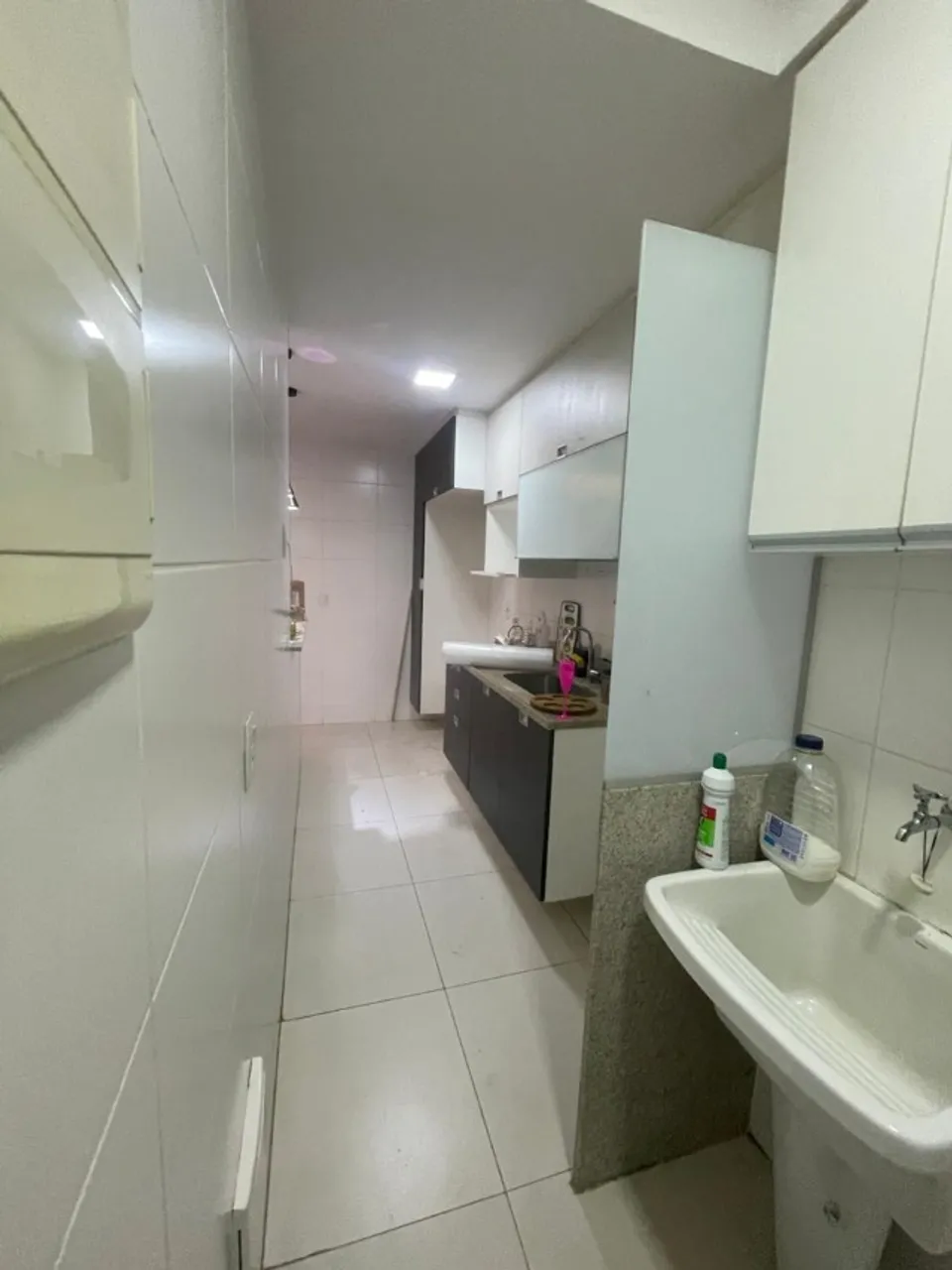 Балкон с грилем и 2 спальни: квартира 65 м² — photo 14