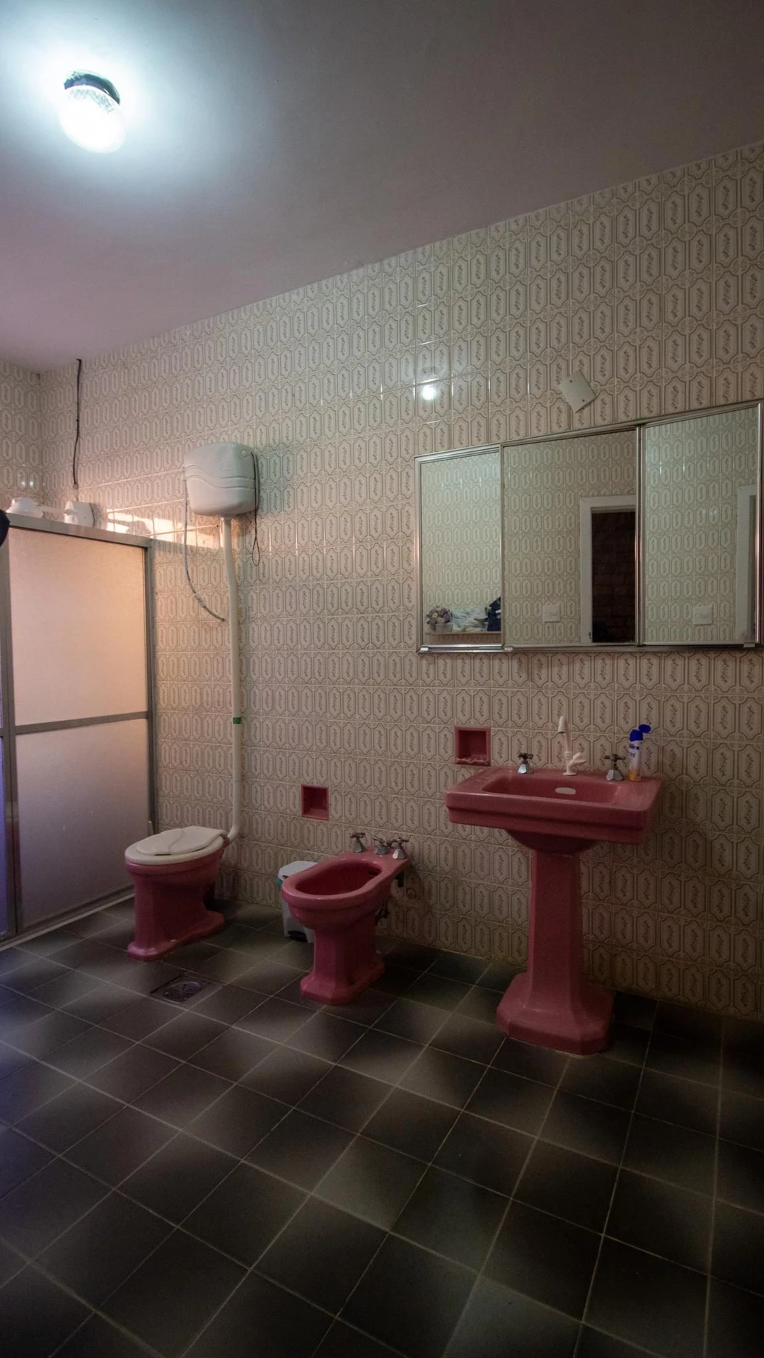Furnished house with 5 bedrooms and 3 bathrooms — photo 46