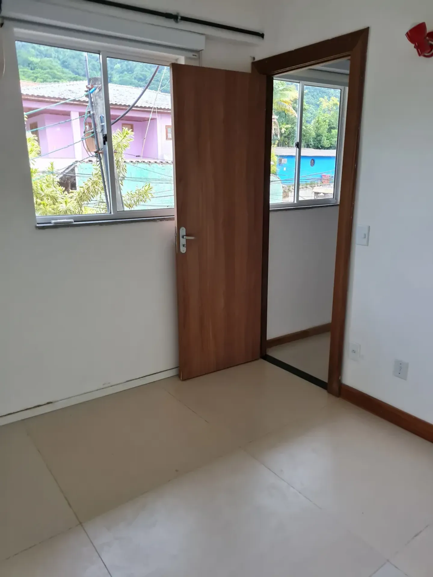 Apartamento de 2 quartos com vista para as montanhas — photo 18
