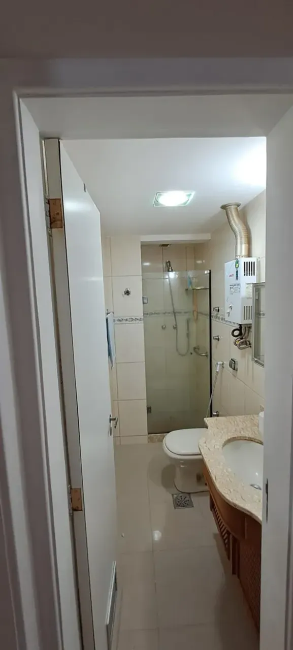 1-bedroom apartment with 2 bathrooms and a parking spot — photo 8