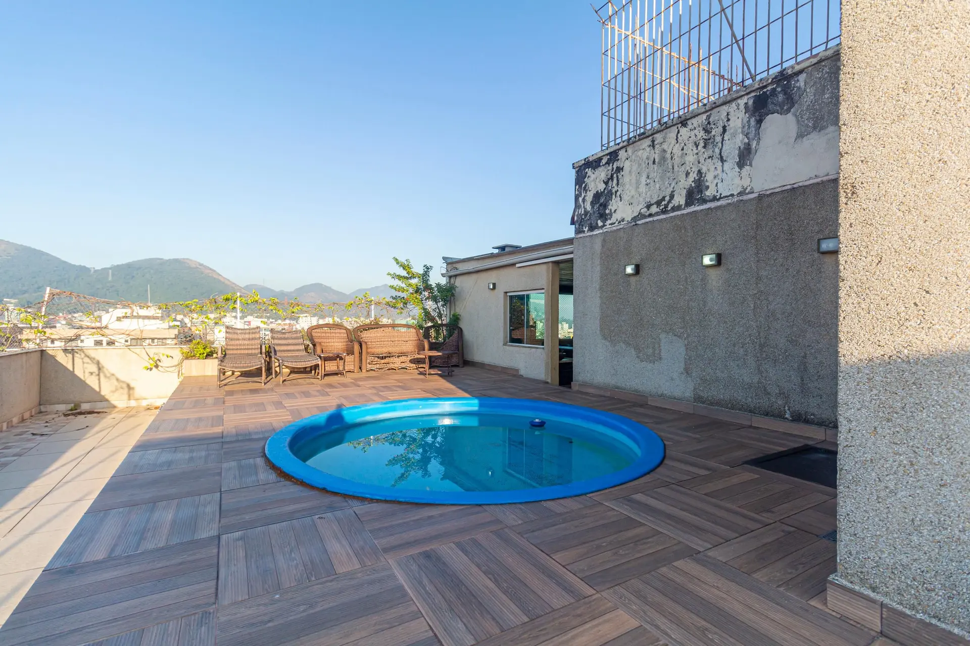 Apartamento mobiliado com 4 quartos e 3 banheiros — photo 22