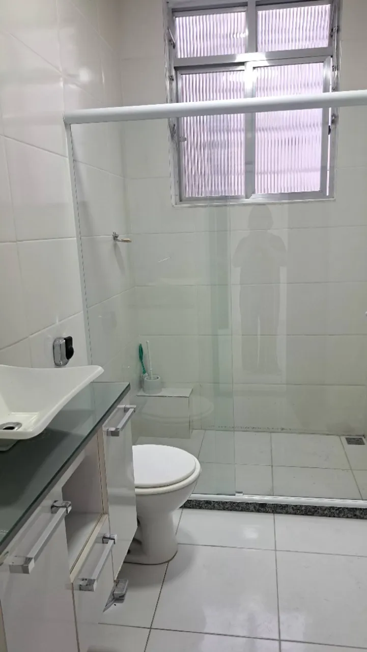 Apartamento de 2 quartos em condomínio com academia