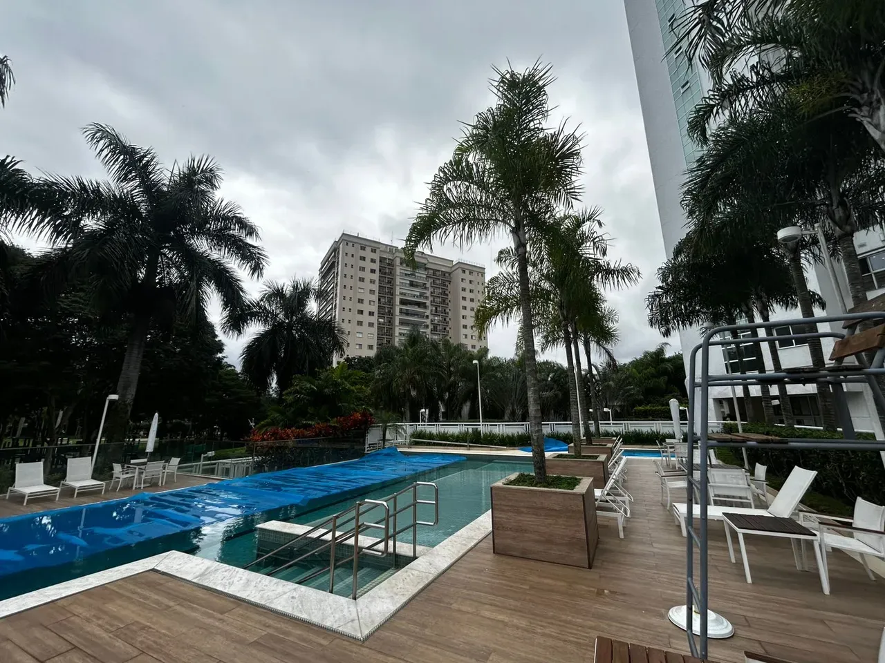 Apartamento de 2 quartos com varanda e cozinha separada — photo 41