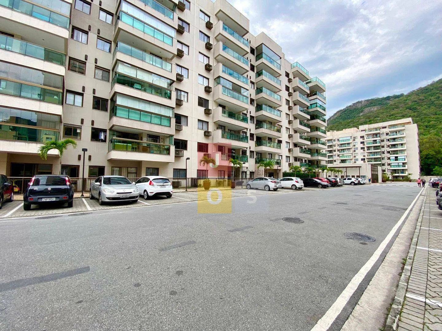 160 m² penthouse with 3 bedrooms and 2 en-suites — photo 65