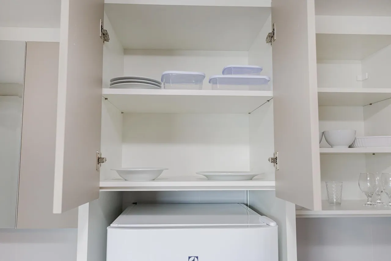 Furnished studio 22 m² with an en-suite bathroom — photo 20